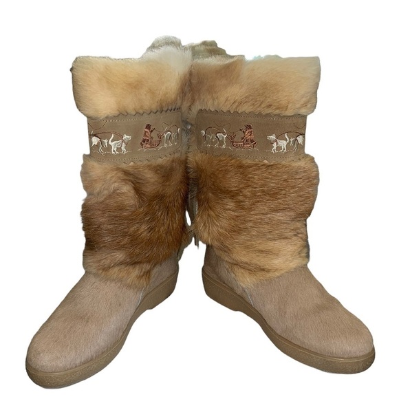 Christina Leather embroidered Boots. Size 9.5 Made in Italy EUC - Picture 2 of 12